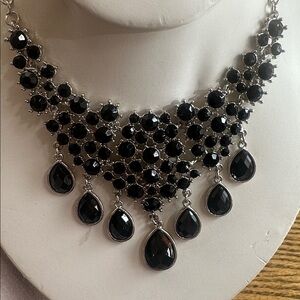 Elegant Black and Silver Tone Necklace